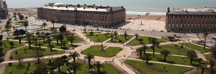 Plaza Colon y Casino de Mar del PLata