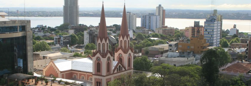 Encarnacion (PAR) | Catedral , Al fondo Ro Paran y Encarnacin, Paraguay